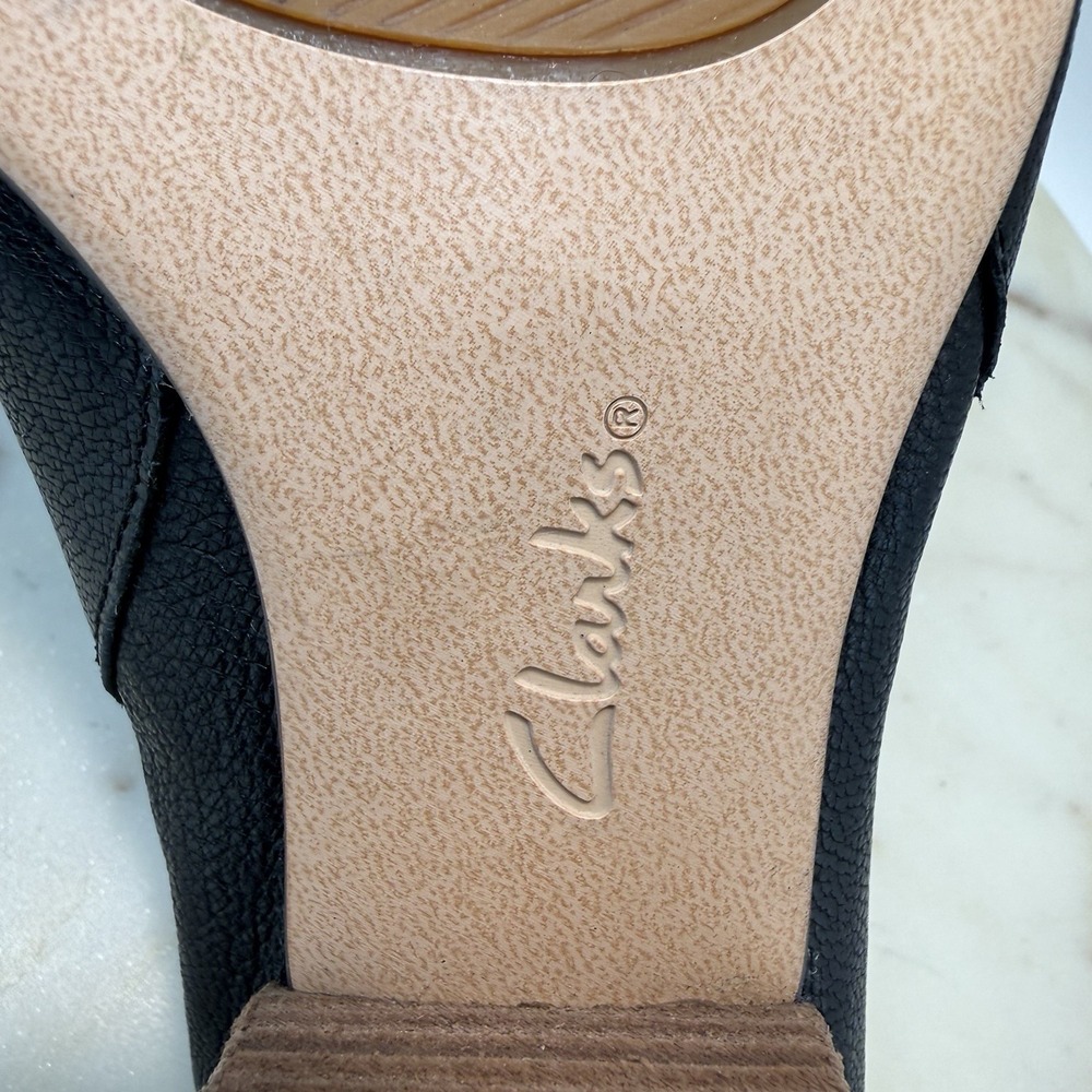 Clarks Spiced Isla Black Leather Mules Block Heel Pointed Heel Women's Size 6.5M - Picture 7 of 9